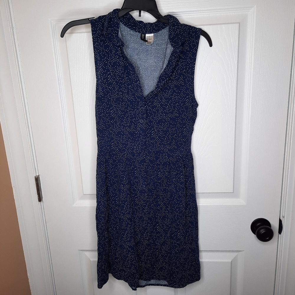 Divided Size 8 navy polka dot sundress